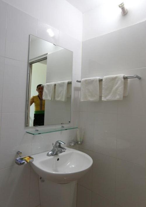 Agri Hotel Dien Bien Phu Exterior photo